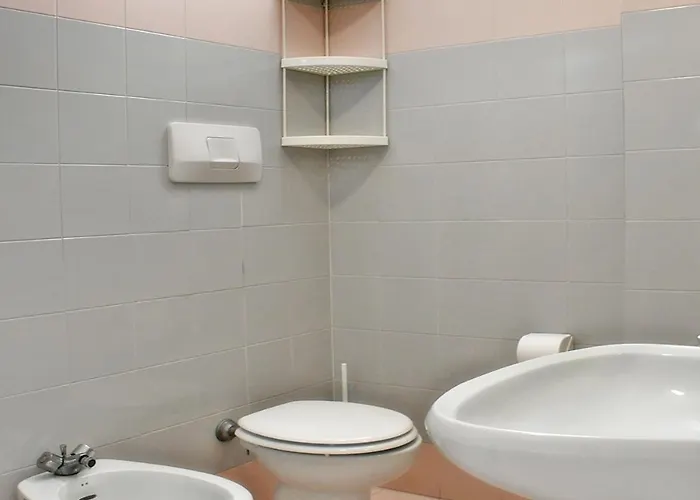 Exclusive - In Pieno Centro A Pochi Passi Dal Mare מלון 2*