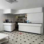 Exclusive - In Pieno Centro A Pochi Passi Dal Mare 2* Риччоне