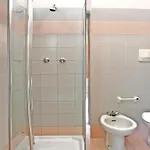 Exclusive - In Pieno Centro A Pochi Passi Dal Mare Риччоне