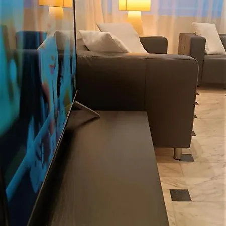 Exclusive In Pieno Centro - Nuova Gestione 2025