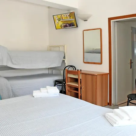 Exclusive - In Pieno Centro A Pochi Passi Dal Mare ホテル