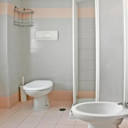 Hotel Exclusive - In Pieno Centro A Pochi Passi Dal Mare Riccione