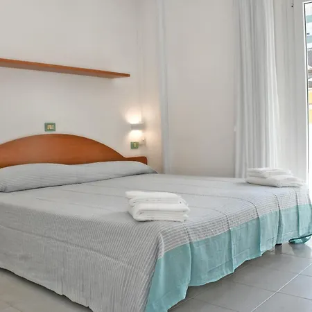 فندق Exclusive - In Pieno Centro A Pochi Passi Dal Mare 2*
