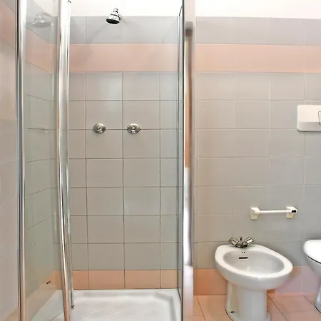 Exclusive - In Pieno Centro A Pochi Passi Dal Mare リッチョーネ