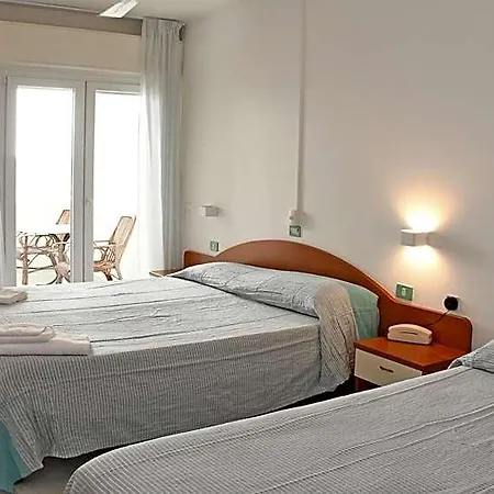 Exclusive - In Pieno Centro A Pochi Passi Dal Mare Hotel Riccione