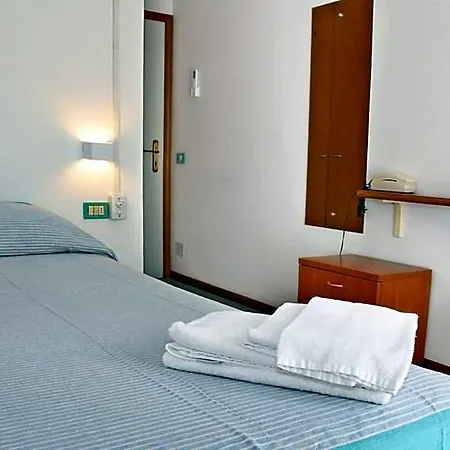 Hotel Exclusive - In Pieno Centro A Pochi Passi Dal Mare