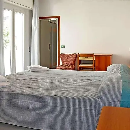 Hotel Exclusive - In Pieno Centro A Pochi Passi Dal Mare