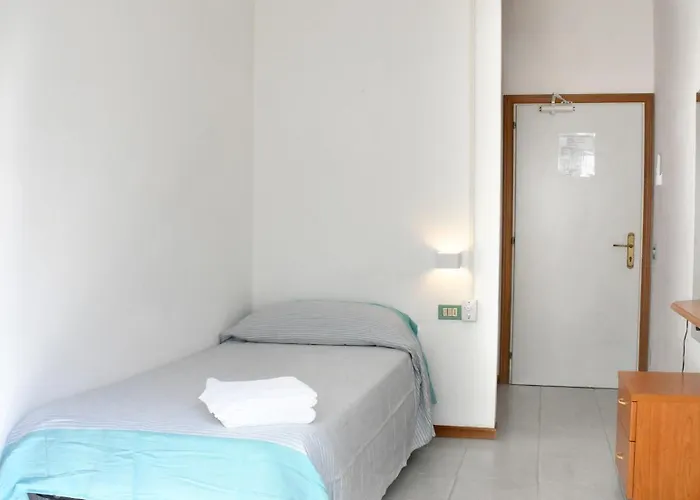 ホテル Exclusive - In Pieno Centro A Pochi Passi Dal Mare リッチョーネ